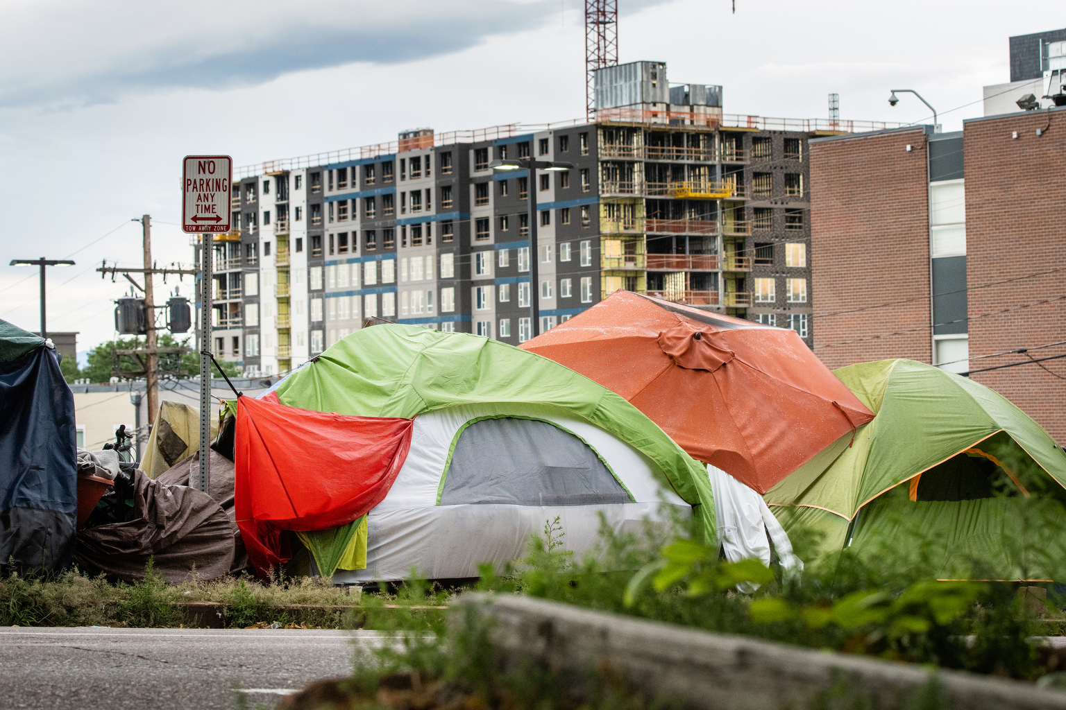homeless-tent-encampment-governors-mansion-20230801